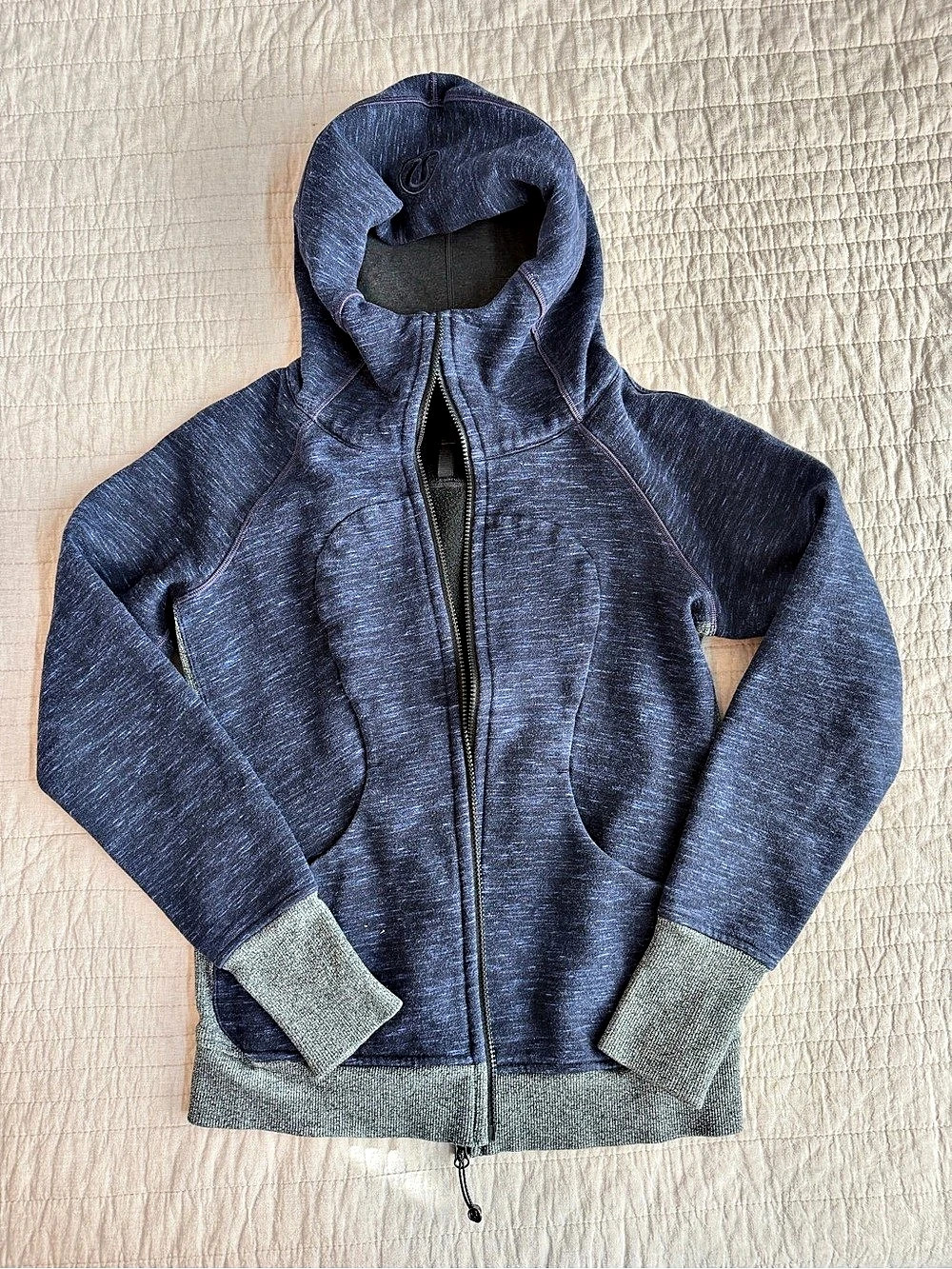 Lululemon Hooded Define Jacket *Nulu Blue & Gray Medium